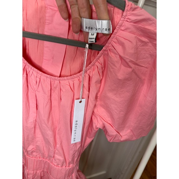 Adelyn Rae Poplin cut out dress in light pink size medium - Picture 3 of 4